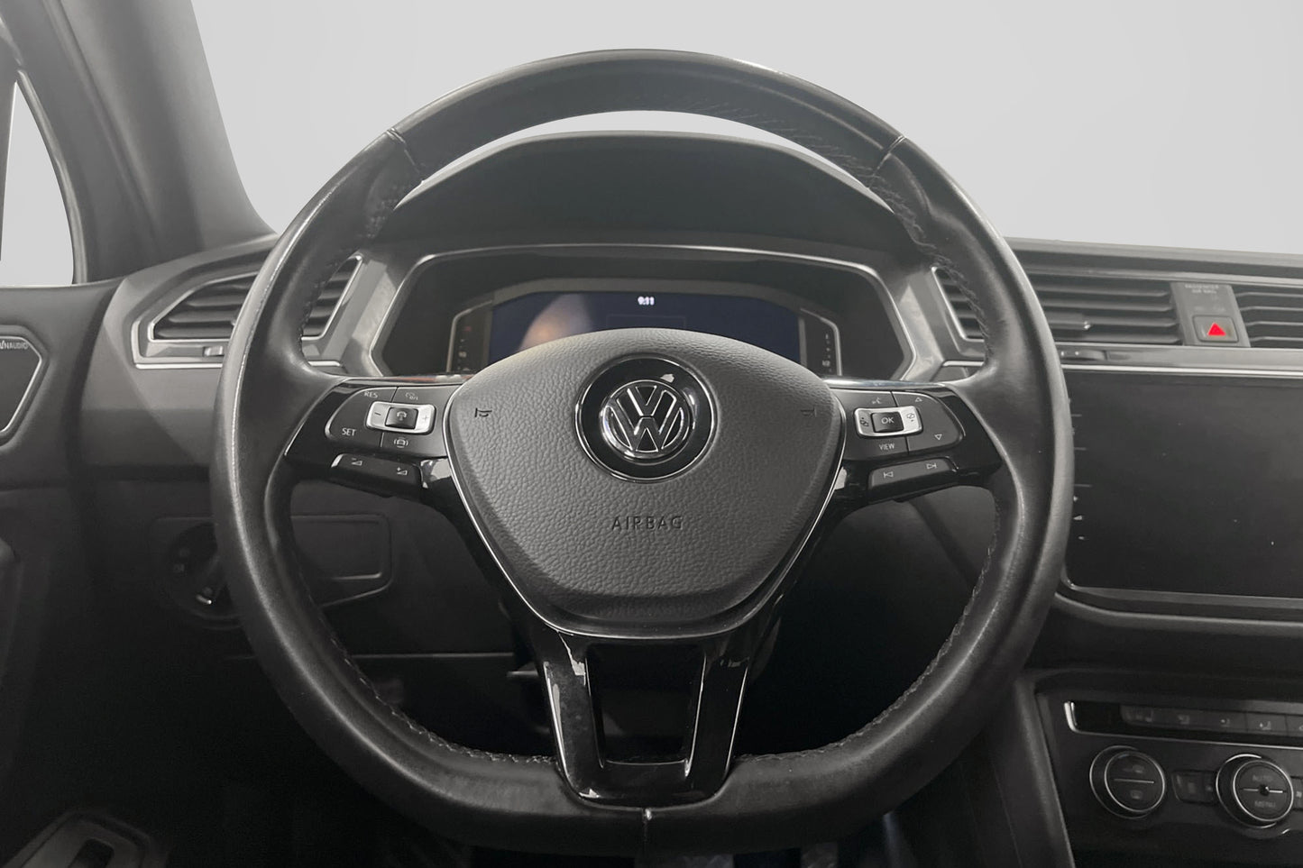 Volkswagen Tiguan Allspace 2.0 TDI 4M R-line 7-sits Cockpit