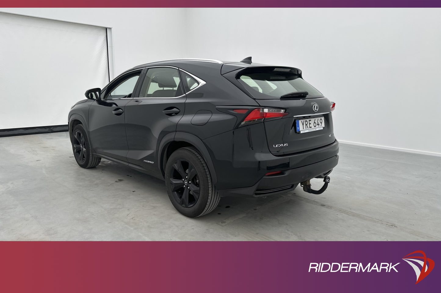 Lexus NX 300h 2.5 E-CVT 197hk AWD B-Kamera Skinn Drag