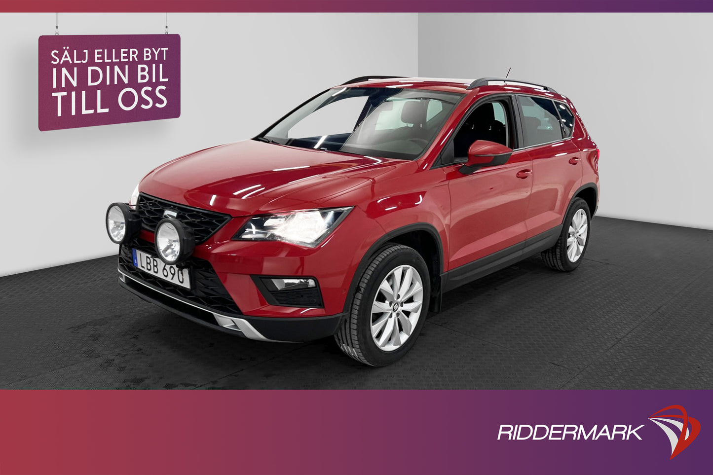 SEAT Ateca 1.0 TSI 115hk Style Värmare CarPlay Sensorer Drag