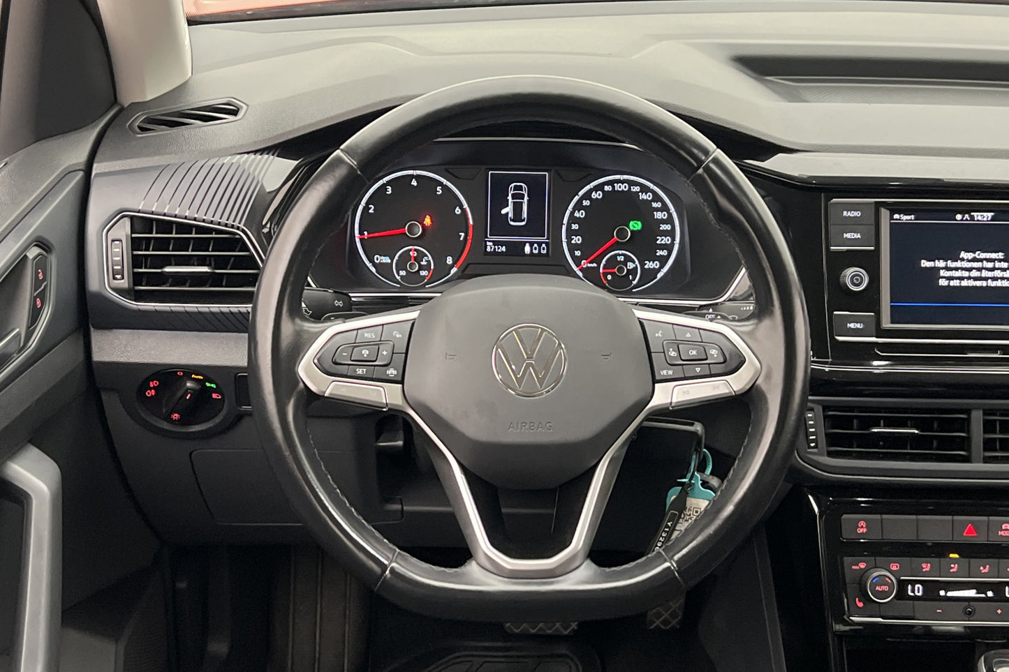 Volkswagen T-Cross 1.0 TSI 110hk GT Adaptiv CarPlay Välserv