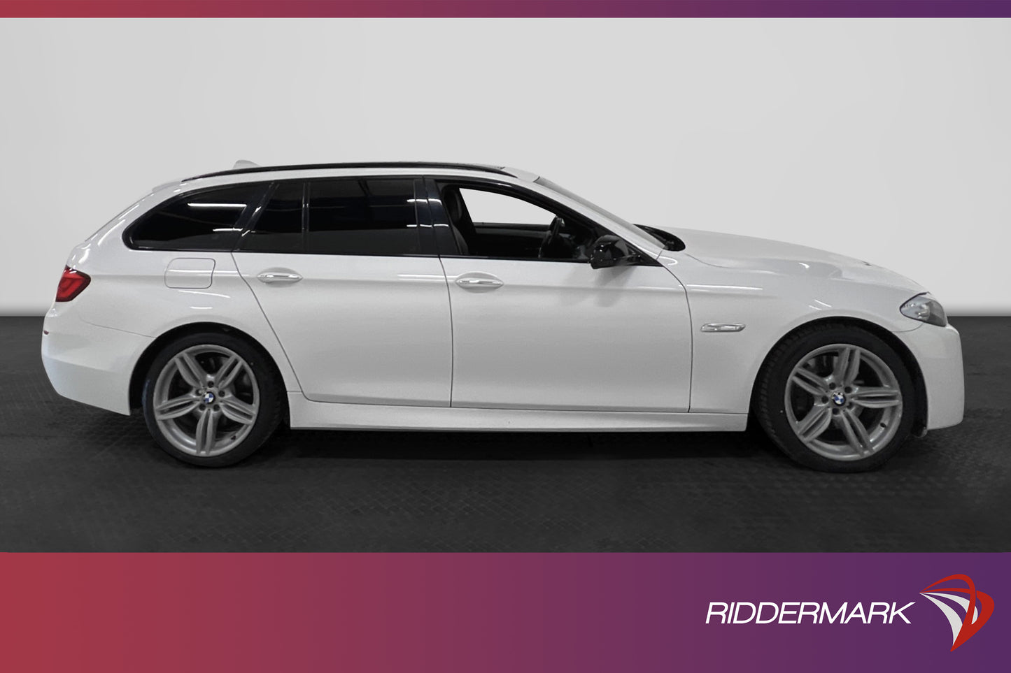 BMW 535d xDrive 313hk M Sport M-värm Pano Skinn Night Vision