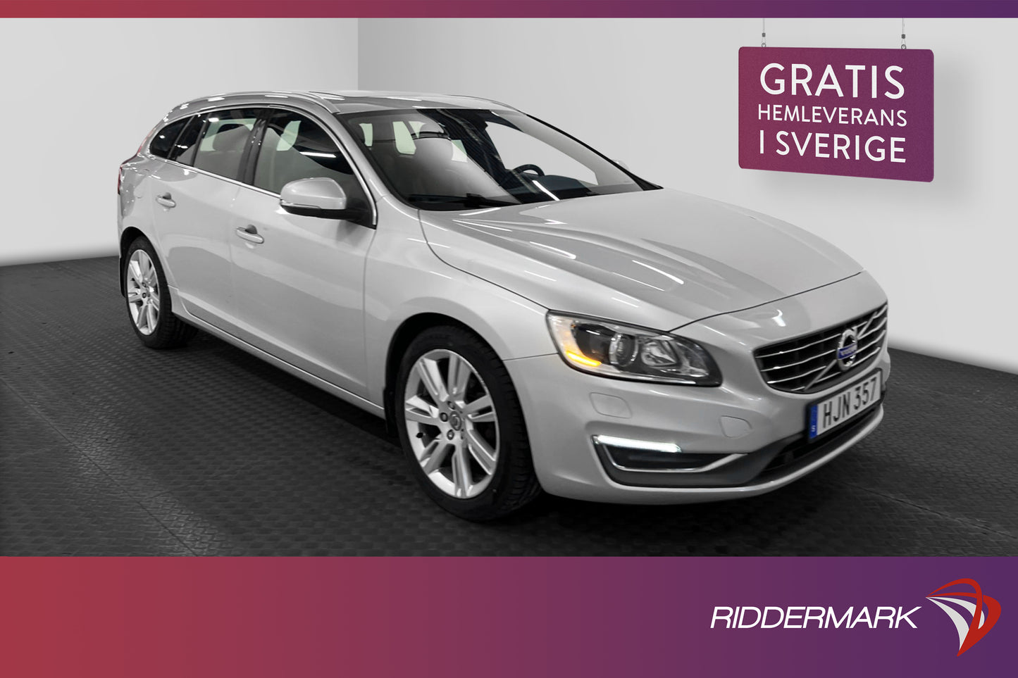 Volvo V60 D4 181hk Summum VOC Värmare Taklucka Navi PDC Drag