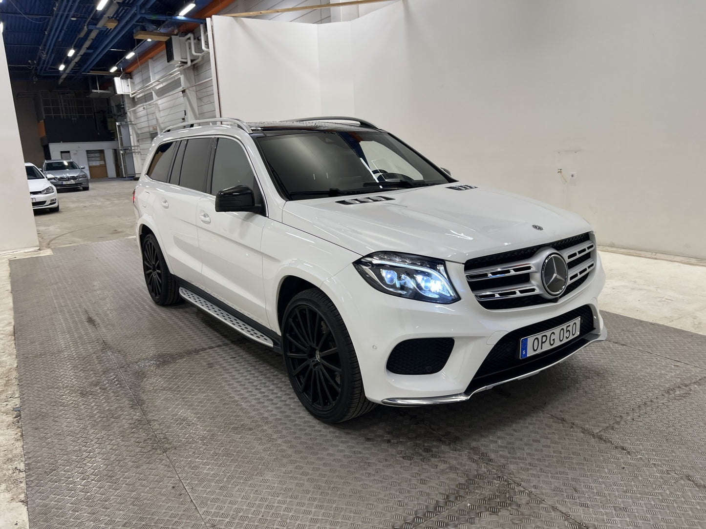 Mercedes-Benz GLS 350 d 4MATIC 258hk AMG 7-sits Pano Drag