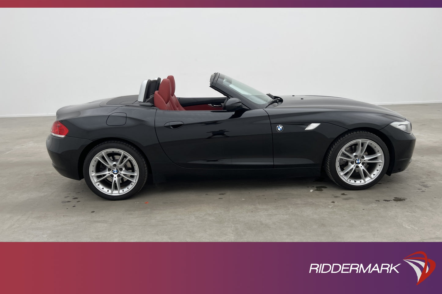 BMW Z4 Roadster sDrive23i 204hk Hardtop HiFi Skinn Elstolar