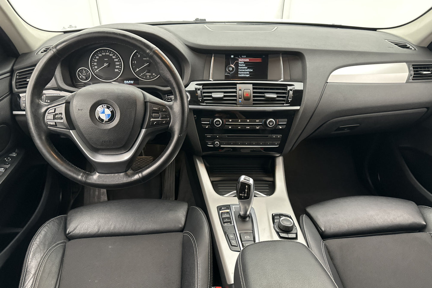 BMW X3 xDrive20d 190hk HiFi Sensorer Rattvärme Välservad