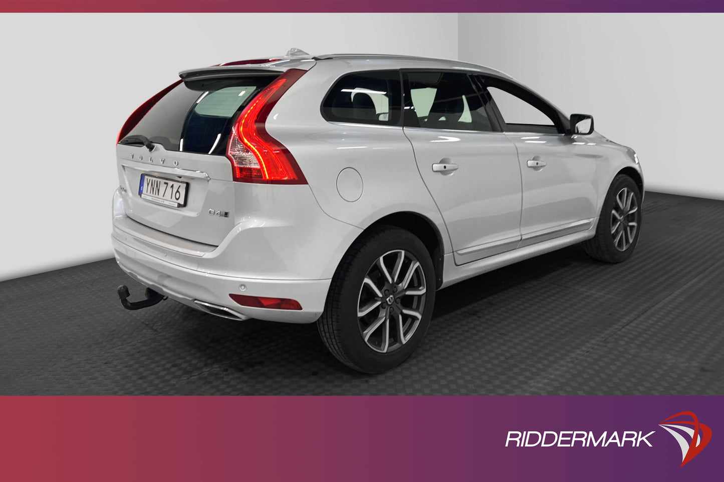 Volvo XC60 D4 AWD Summum Classic D-Värmare Skinn VOC Kamera