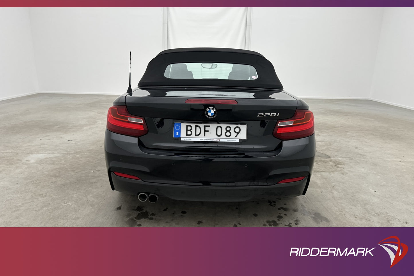 BMW 220 i Convertible 184hk M Sport H/K Skinn Kamera Navi