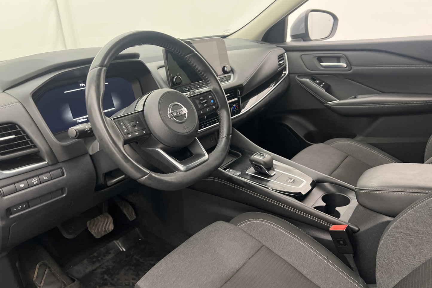 Nissan Qashqai 1.3 158hk Premiere Pano 360° Cockpit Navi