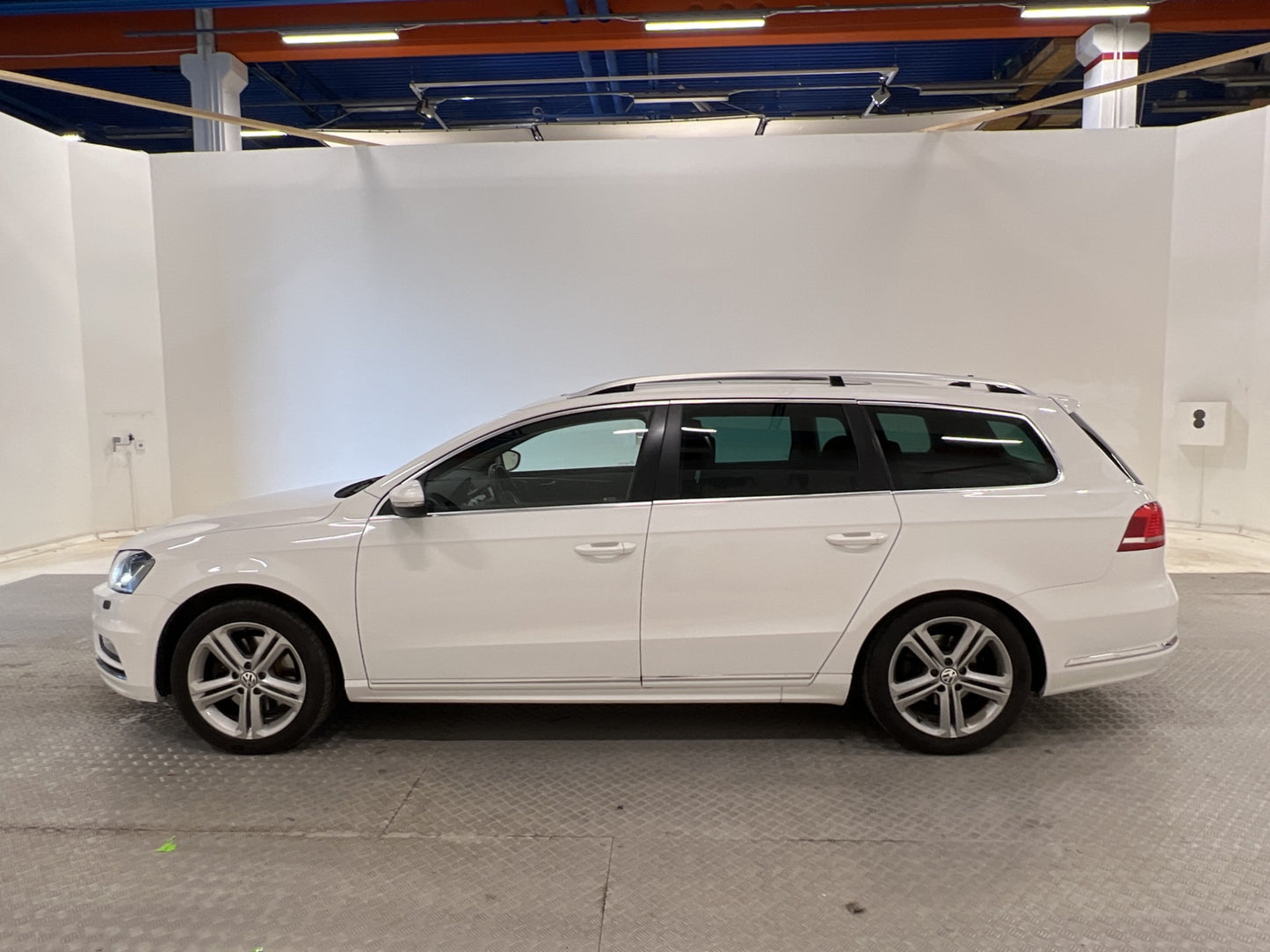 Volkswagen Passat 2.0 TDI 4M R-line Pano D-värm Drag B-kam