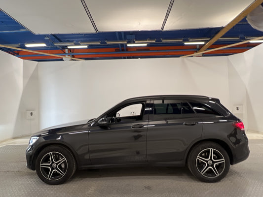 Mercedes-Benz GLC 200 d 4M AMG Kamera Cockpit Pano Drag MOMS