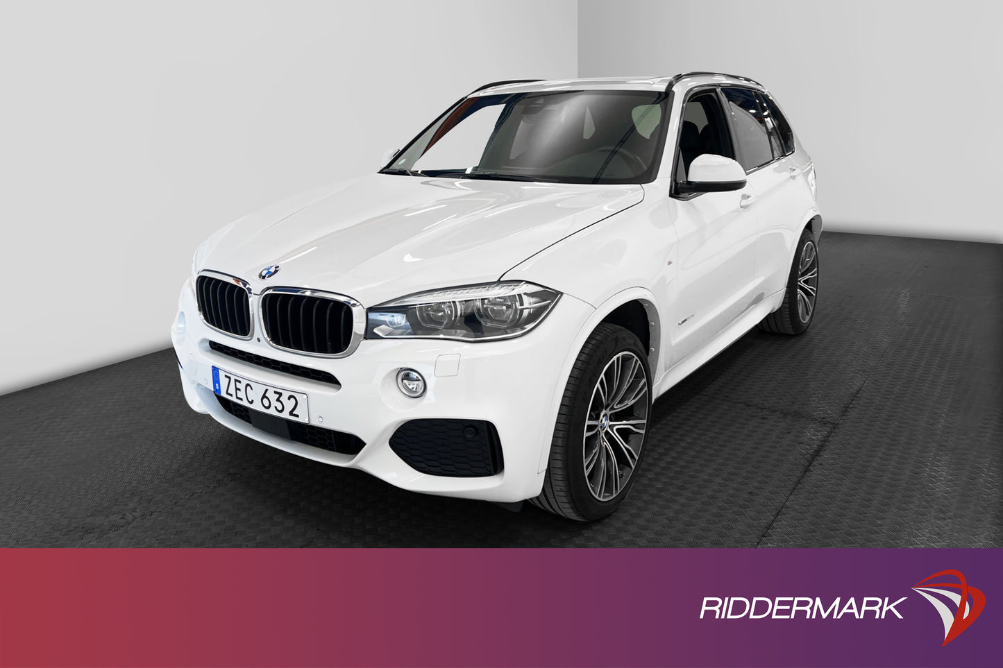 BMW X5 xDrive30d 258hk Innovation Pano H/K D-Värm B-Kam Navi