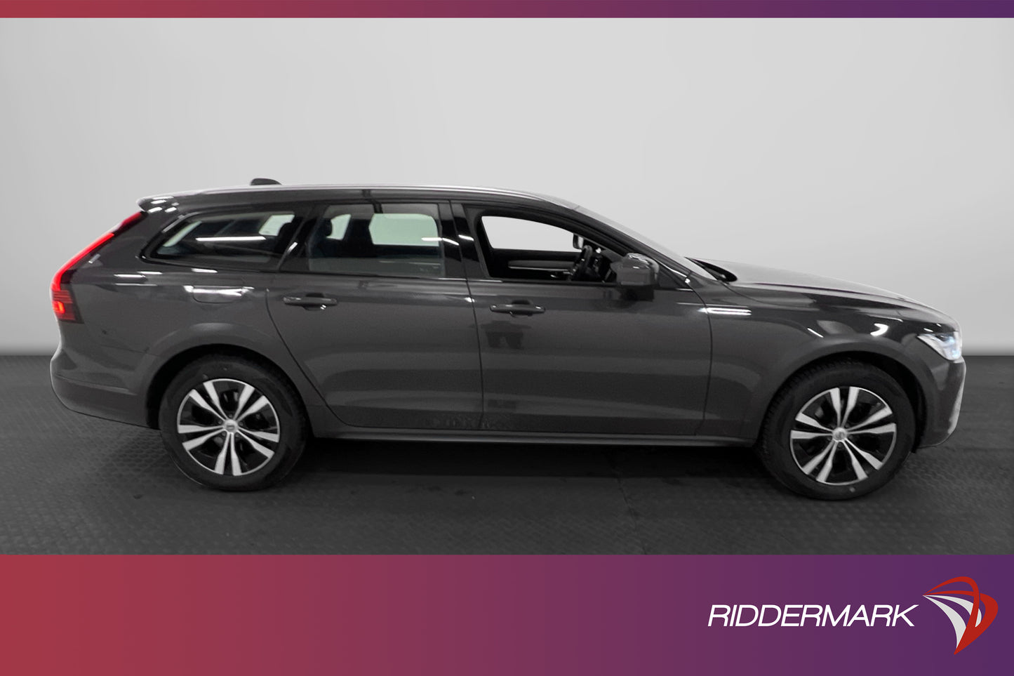 Volvo V90 Cross Country B4 AWD Momentum H/K Kamera MOMS