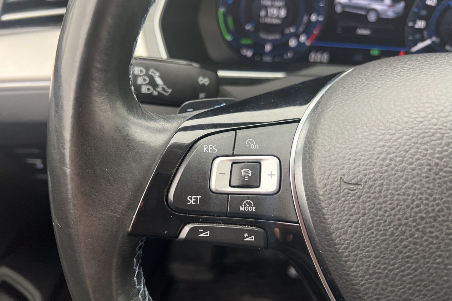 Volkswagen Passat GTE 218hk Executive Business Cockpit Drag