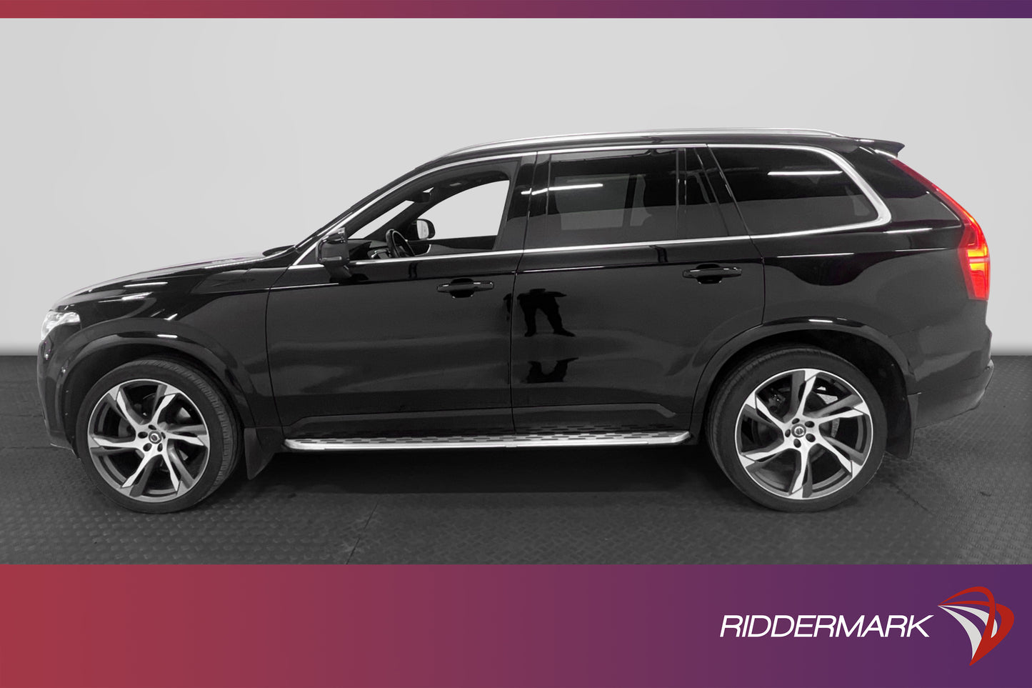 Volvo XC90 D5 AWD 235hk R-Design 7-sits VOC Värmare Drag 22"