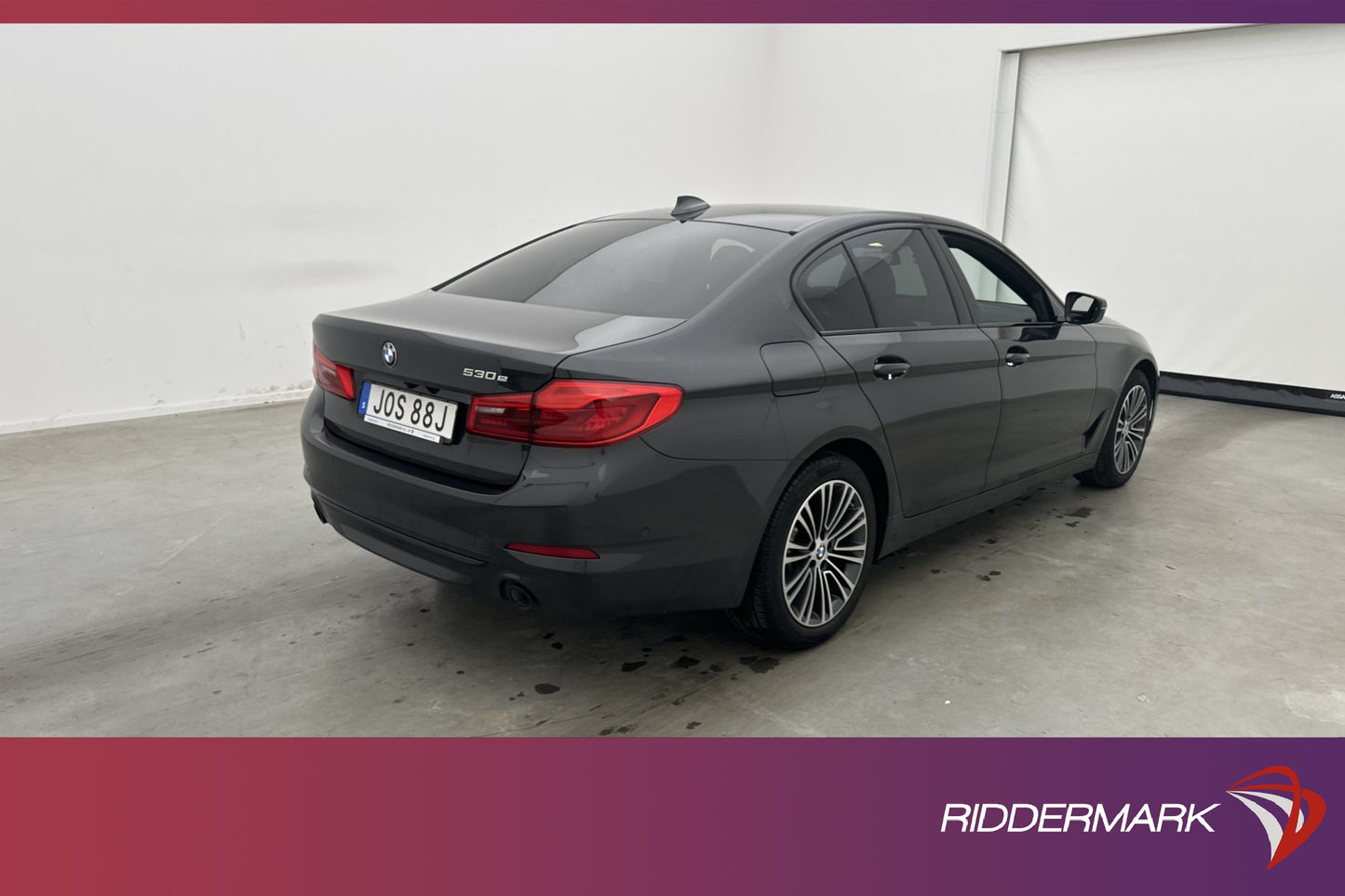 BMW 530e xDrive 252hk Sport line HiFi Kamera Navi Rattvärme