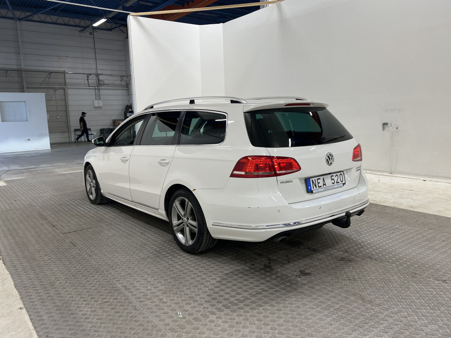 Volkswagen Passat 4M 170hk R-Line Bkamera Skinn M-Värm Drag