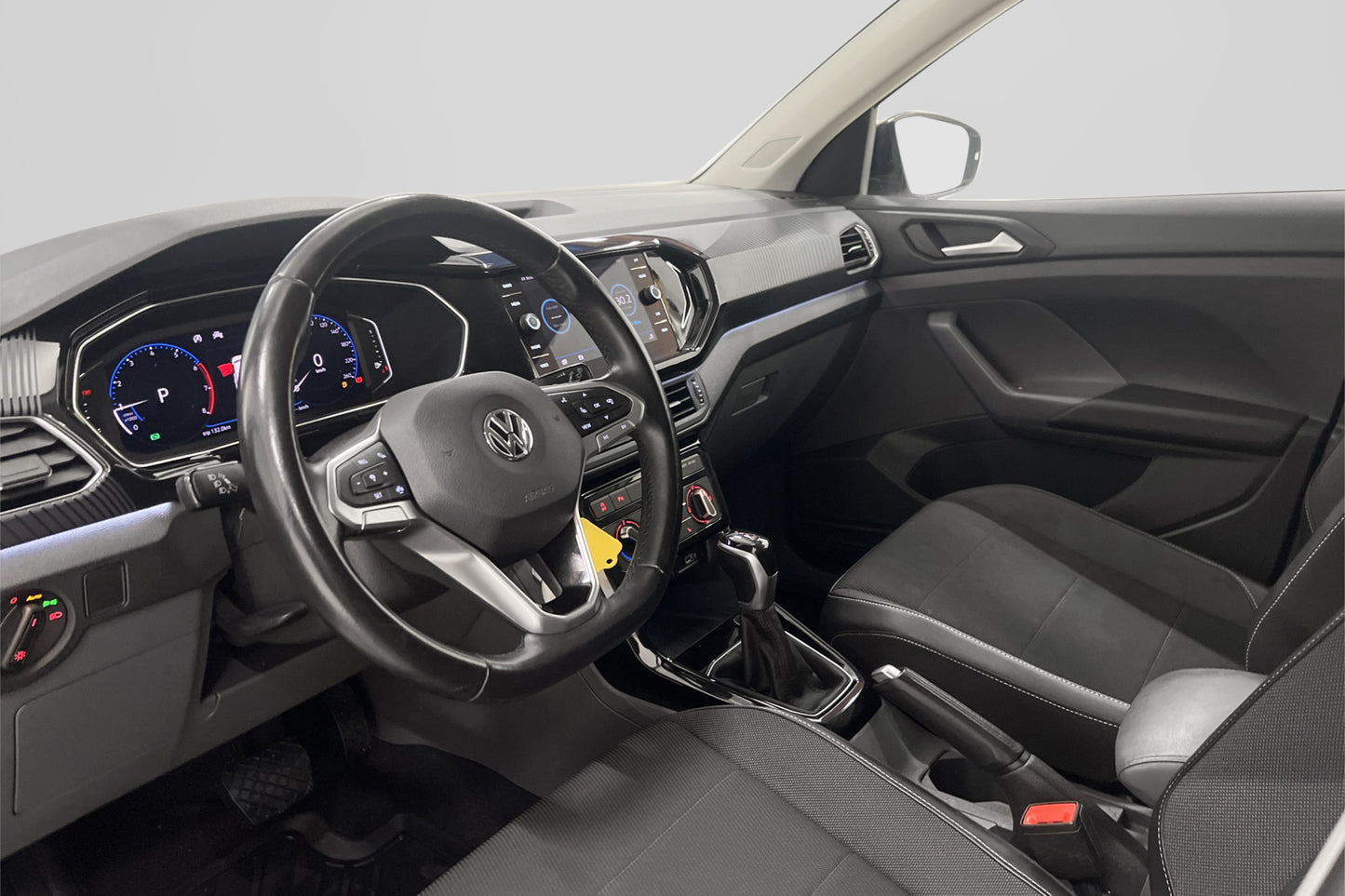 Volkswagen T-Cross 1.0 TSI 115hk R-line Cockpit P-sensorer