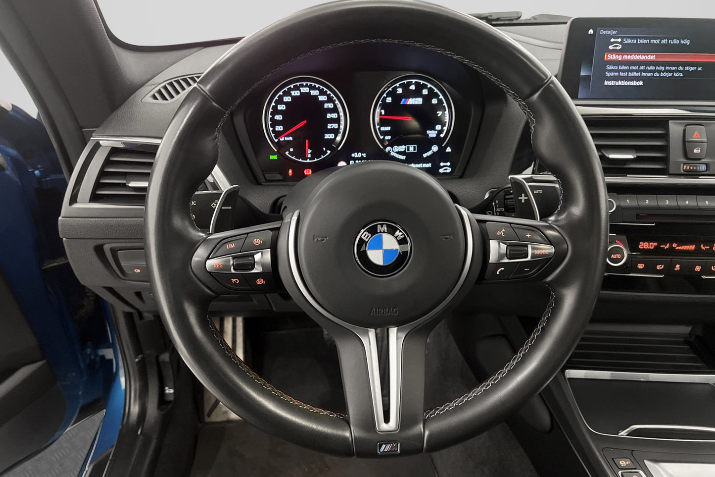 BMW M2 Competition 410hk H/K Driving assist Skinn Navi MOMS