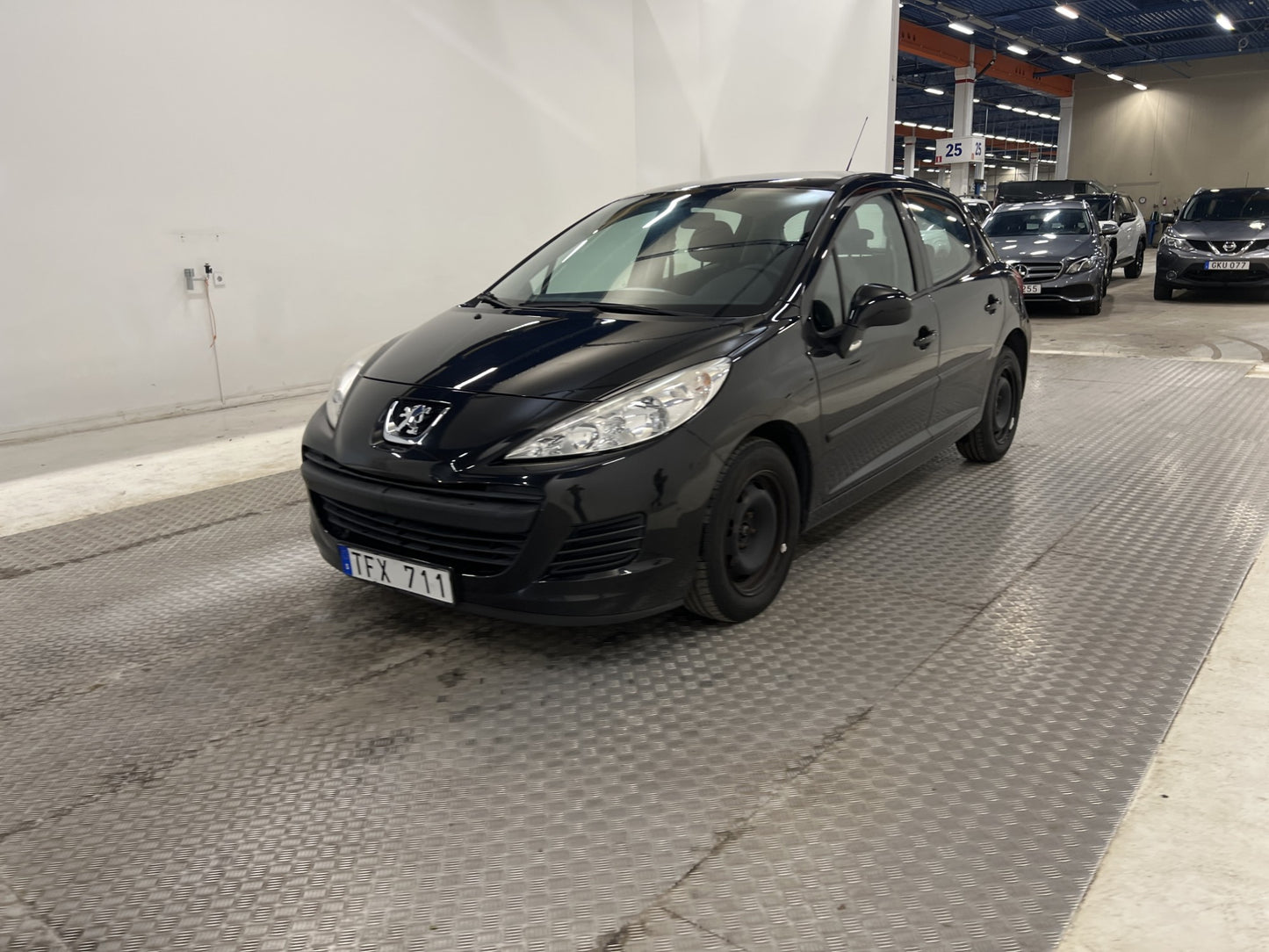 Peugeot 207 1.4 73hk M/K-Värmare Nybes LÅGMIL