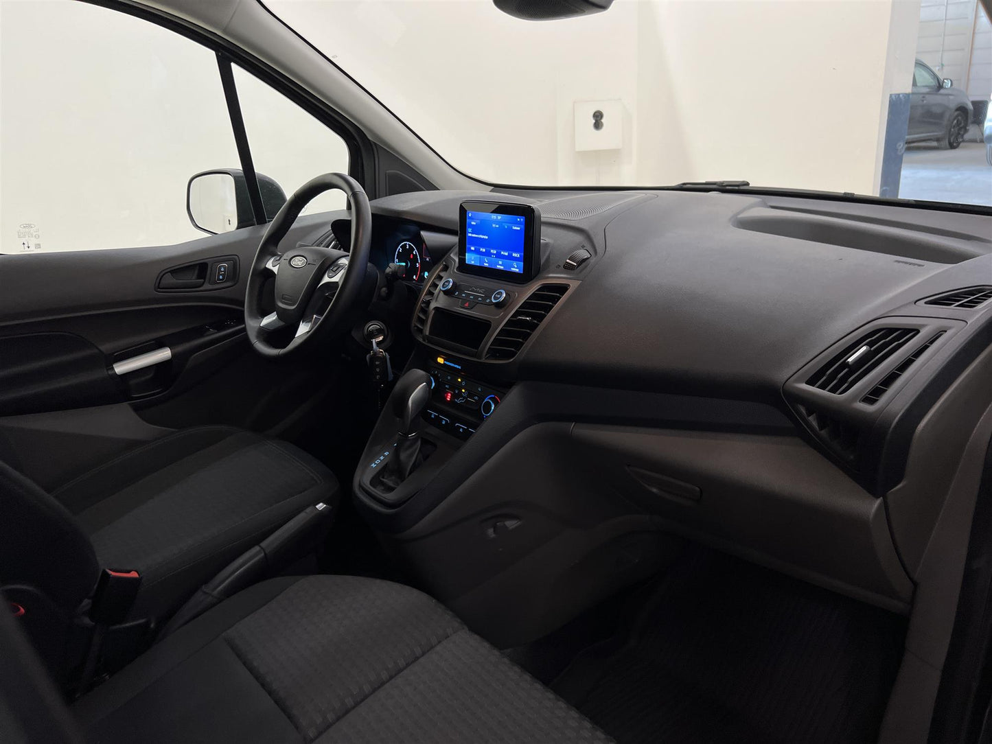 Ford Transit Connect LWB 1.5 Aut Värmare Dragkrok B-Kamera