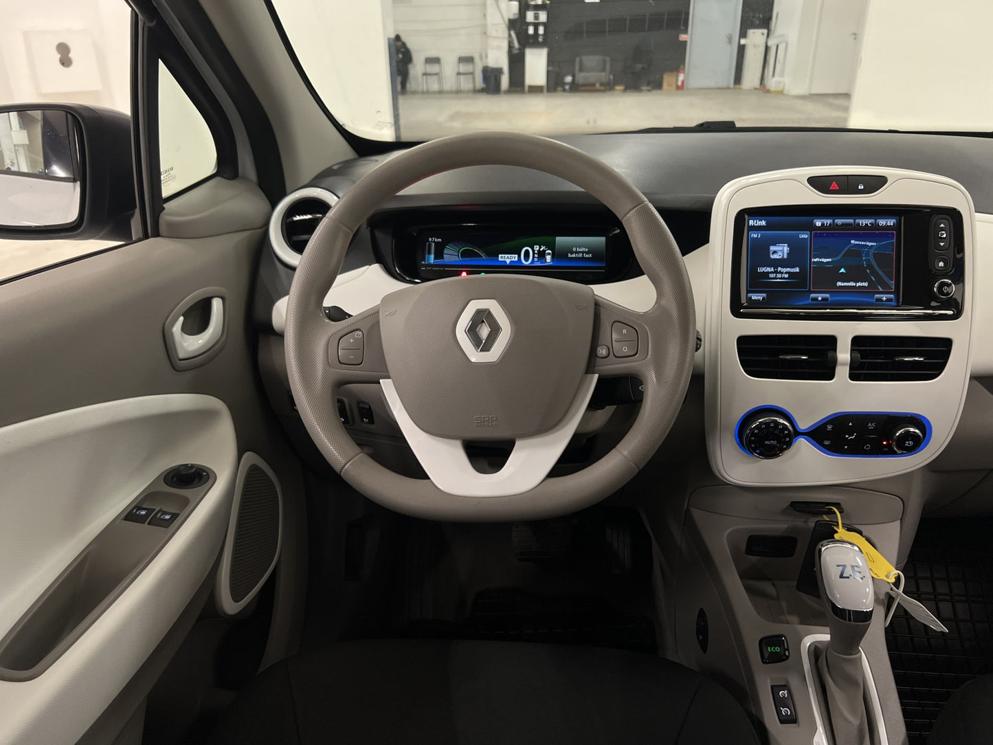 Renault ZOE R90 41 kWh 82hk Batterihyra Navi Psensorer