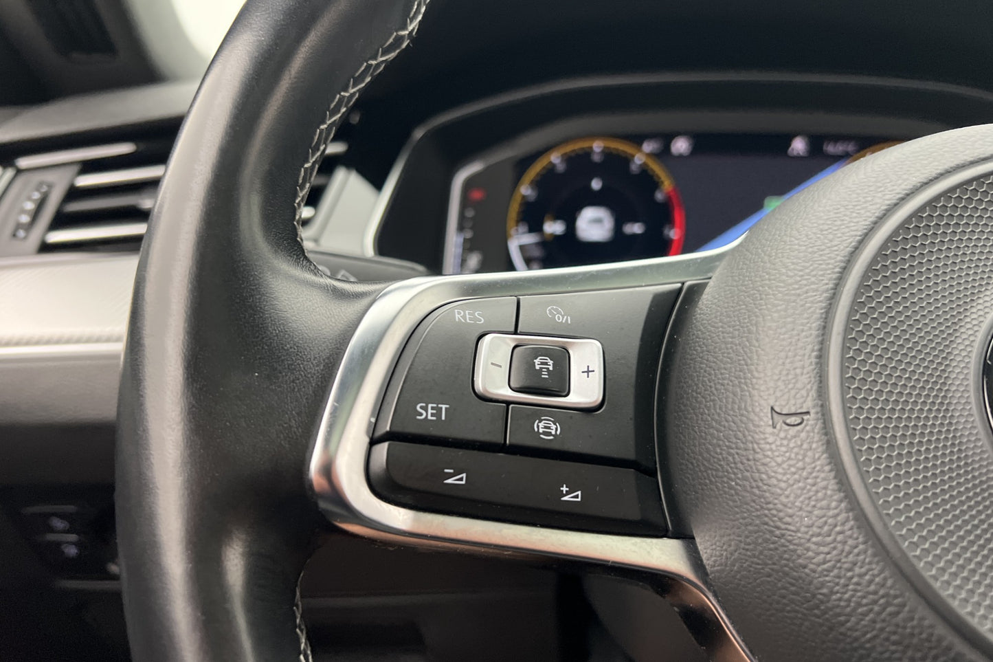 Volkswagen Arteon GTR 4M 272hk R-line Cockpit Pano Dynaudio