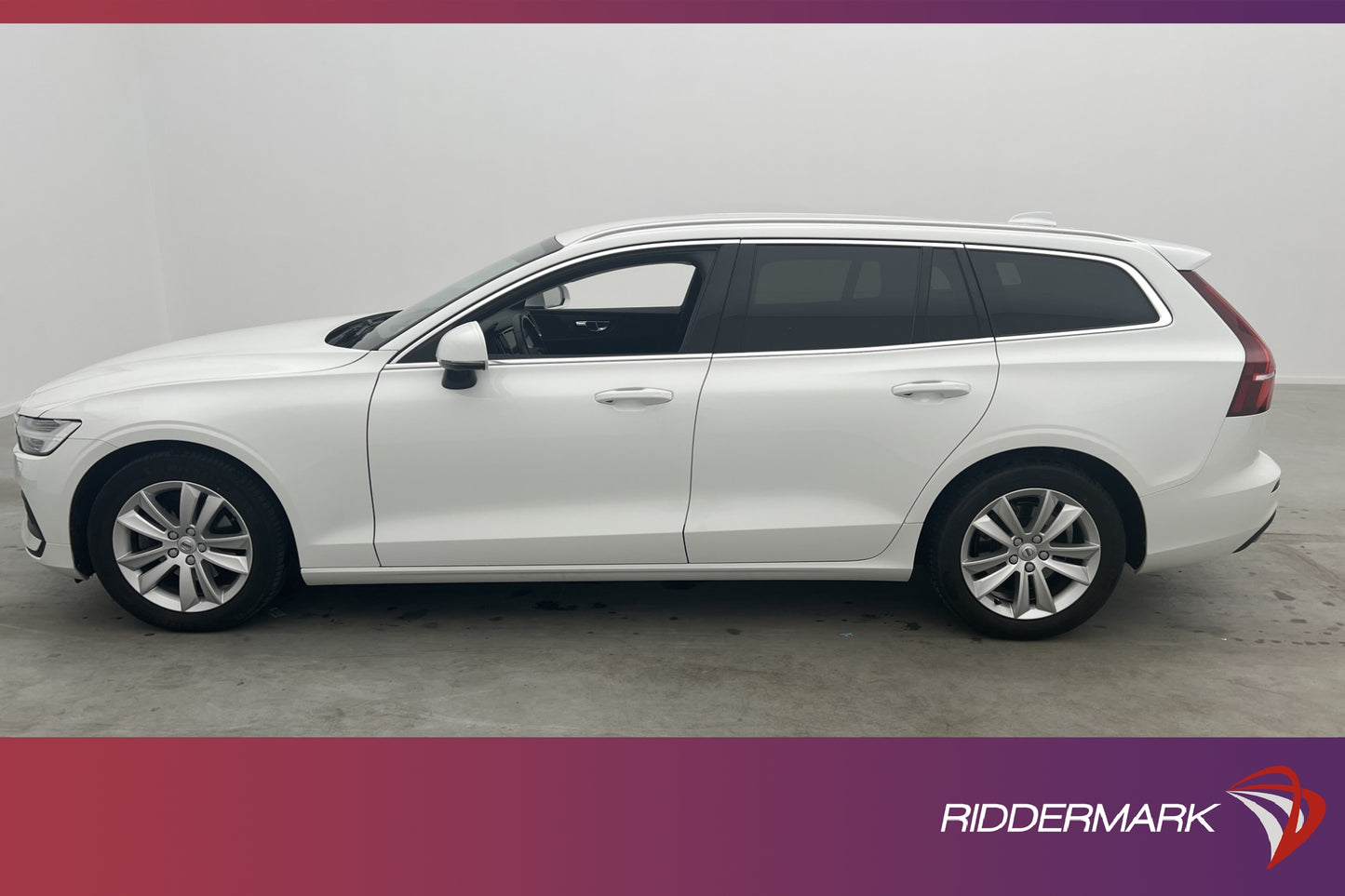 Volvo V60 D4 200hk AWD D-Värmare HUD 360º Navi VOC