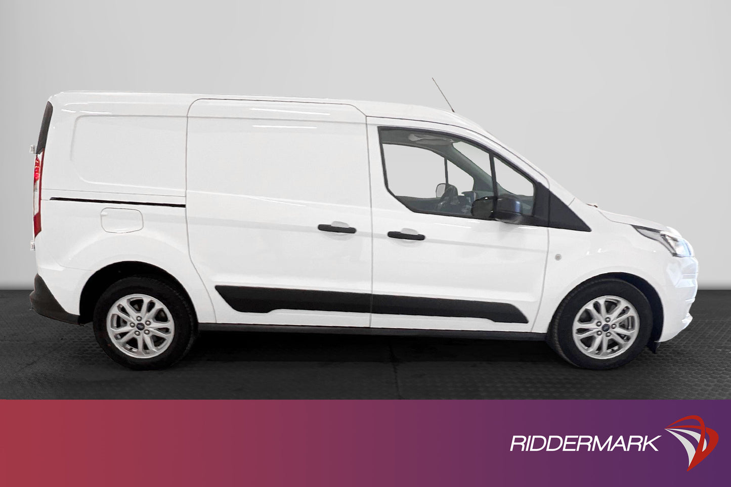 Ford Transit Connect LWB 1.5 Värmare Dragkrok B-Kamera Moms