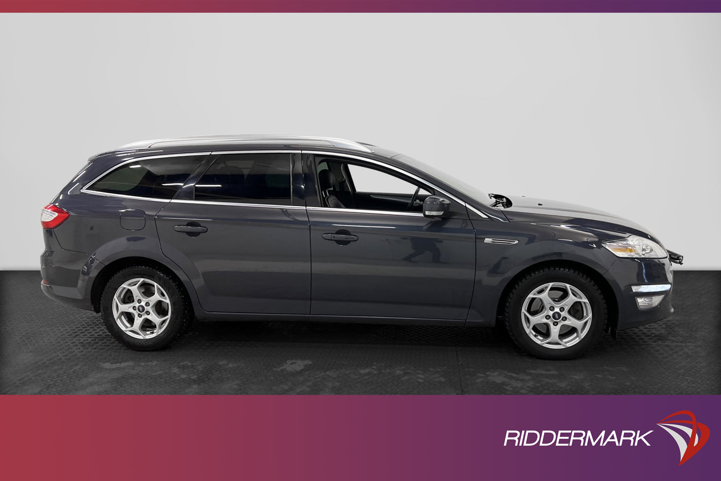 Ford Mondeo 2.0 TDCi 140hk Värmare Skinn Dragkrok Sensorer