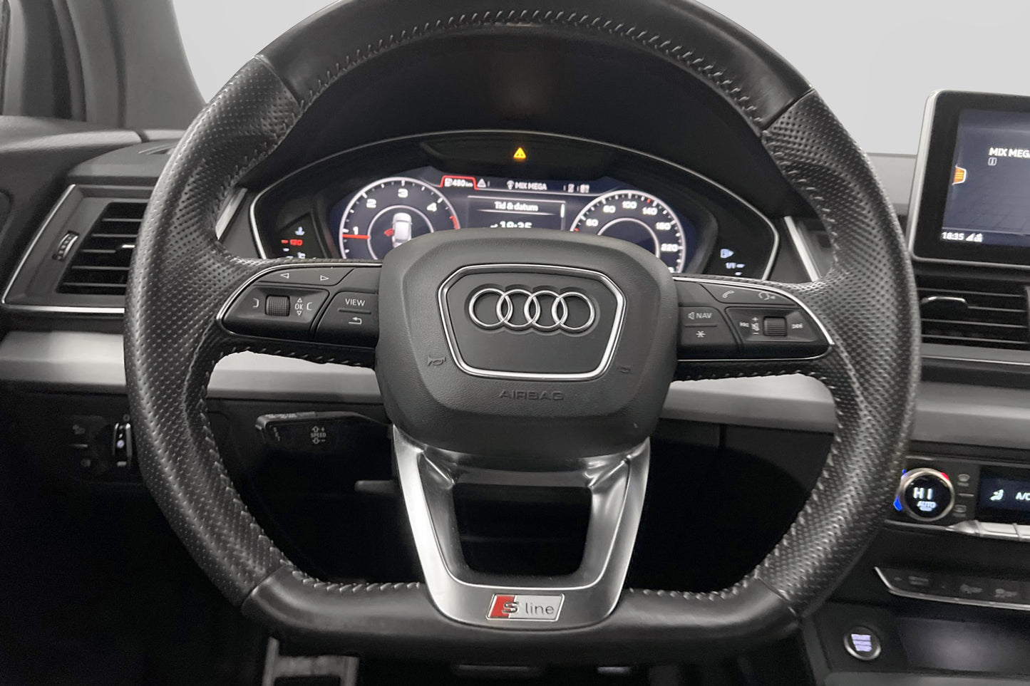 Audi Q5 190hk Quattro S-Line Cockpit D-värm Navi Drag