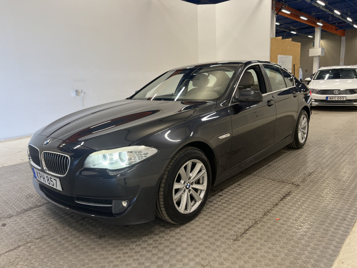 BMW 525d 204hk Skinn P-sensorer Nyservad Välservad 2 Brukare