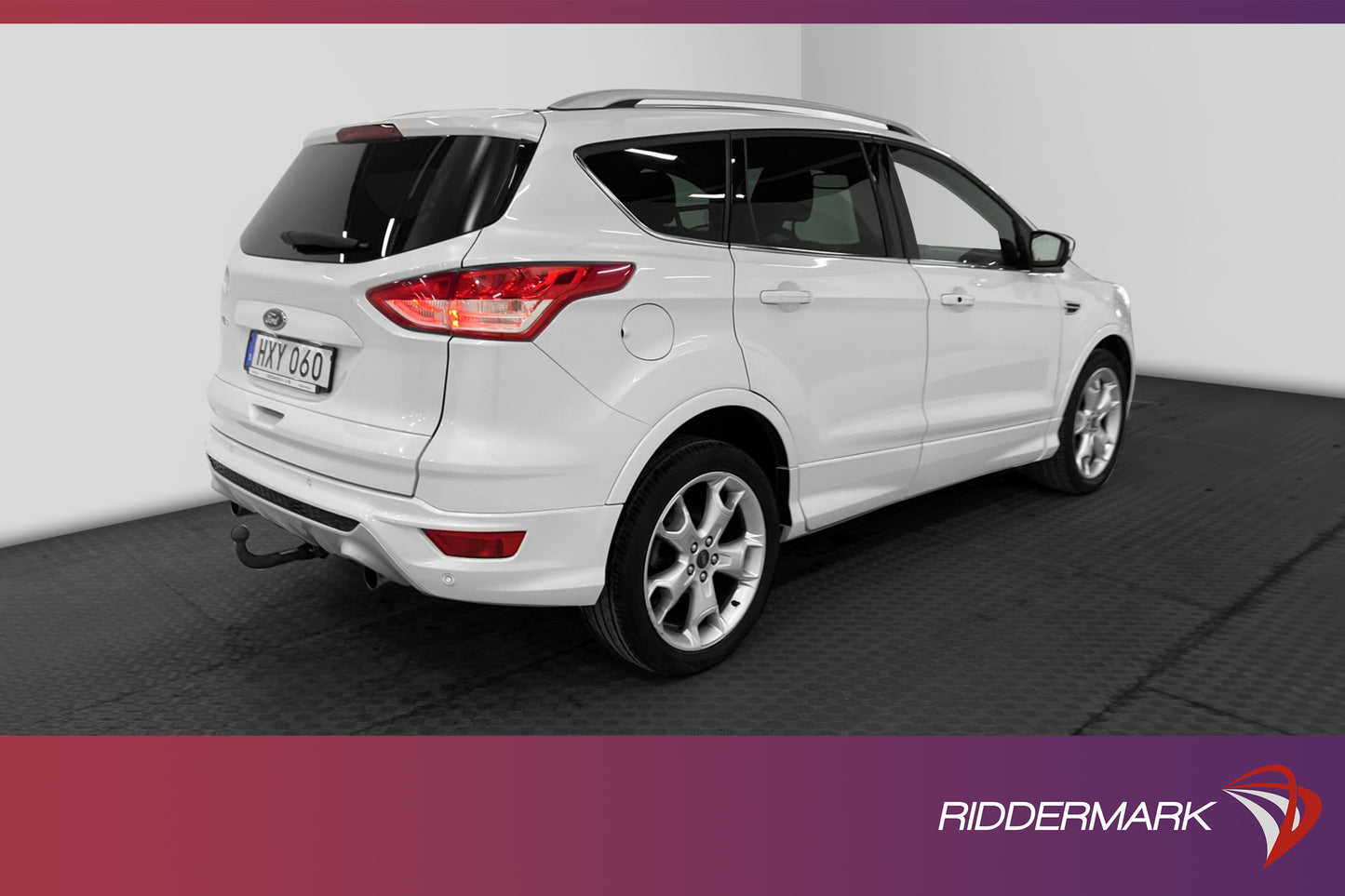 Ford Kuga 2.0 TDCi AWD 163hk Titanium Drag PDC Nyservad Drag