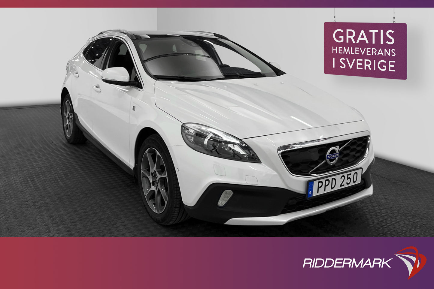 Volvo V40 Cross Country T5 AWD Ocean Race Pano Skinn Navi