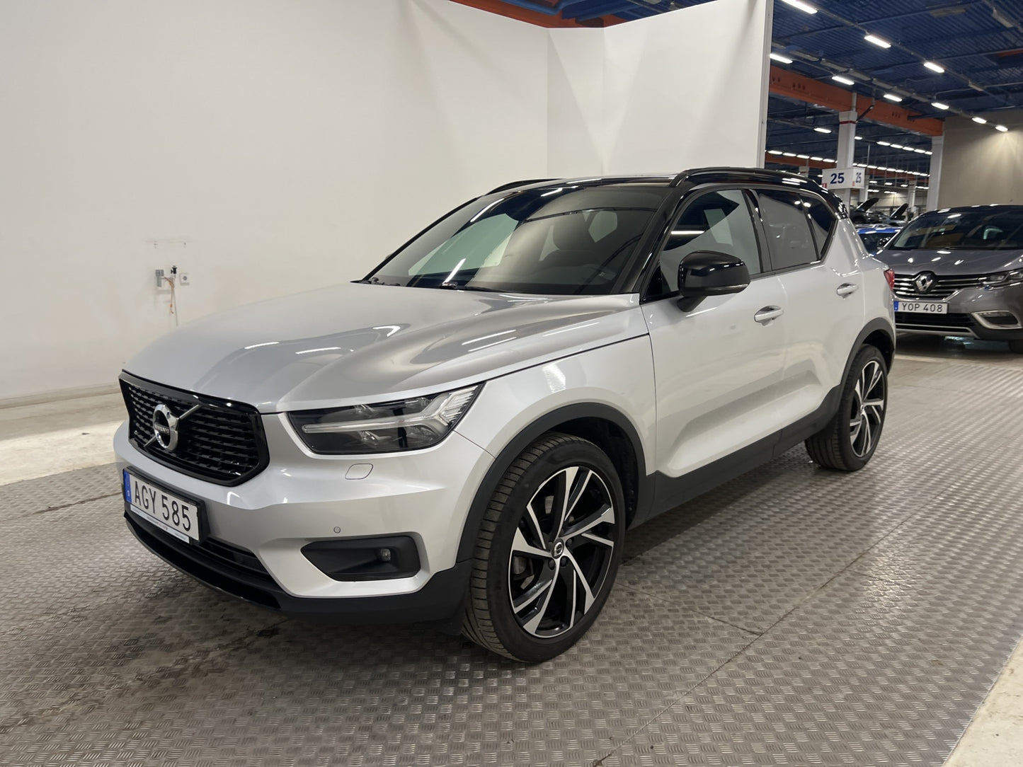 Volvo XC40 T4 190hk R-Design Panorama VOC Drag 0.56L/Mil