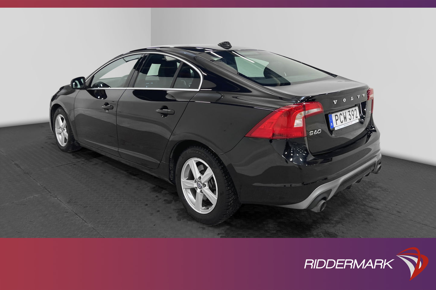 Volvo S60 T3 152hk R-Design VOC Värmare Rattvärme Välservad