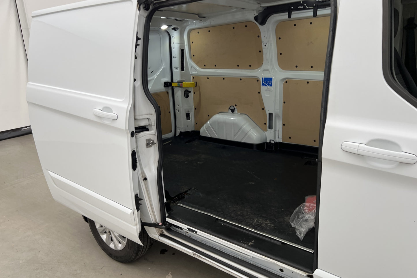 Ford Transit Custom 2.0TDCi Värmare SYNC-3 B-Kamera Moms