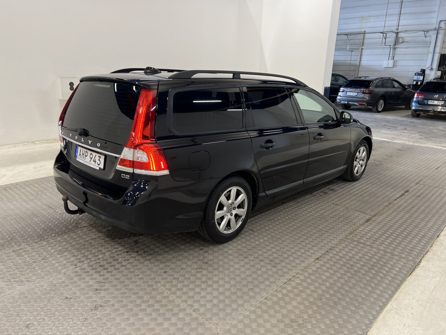 Volvo V70 D2 115hk D-värm Halvskinn Drag