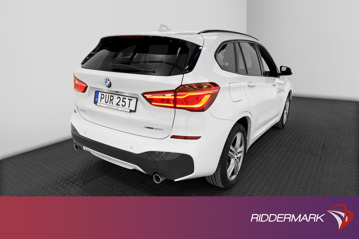 BMW X1 xDrive20i 192hk M-Sport H/K Navi P-Sensorer