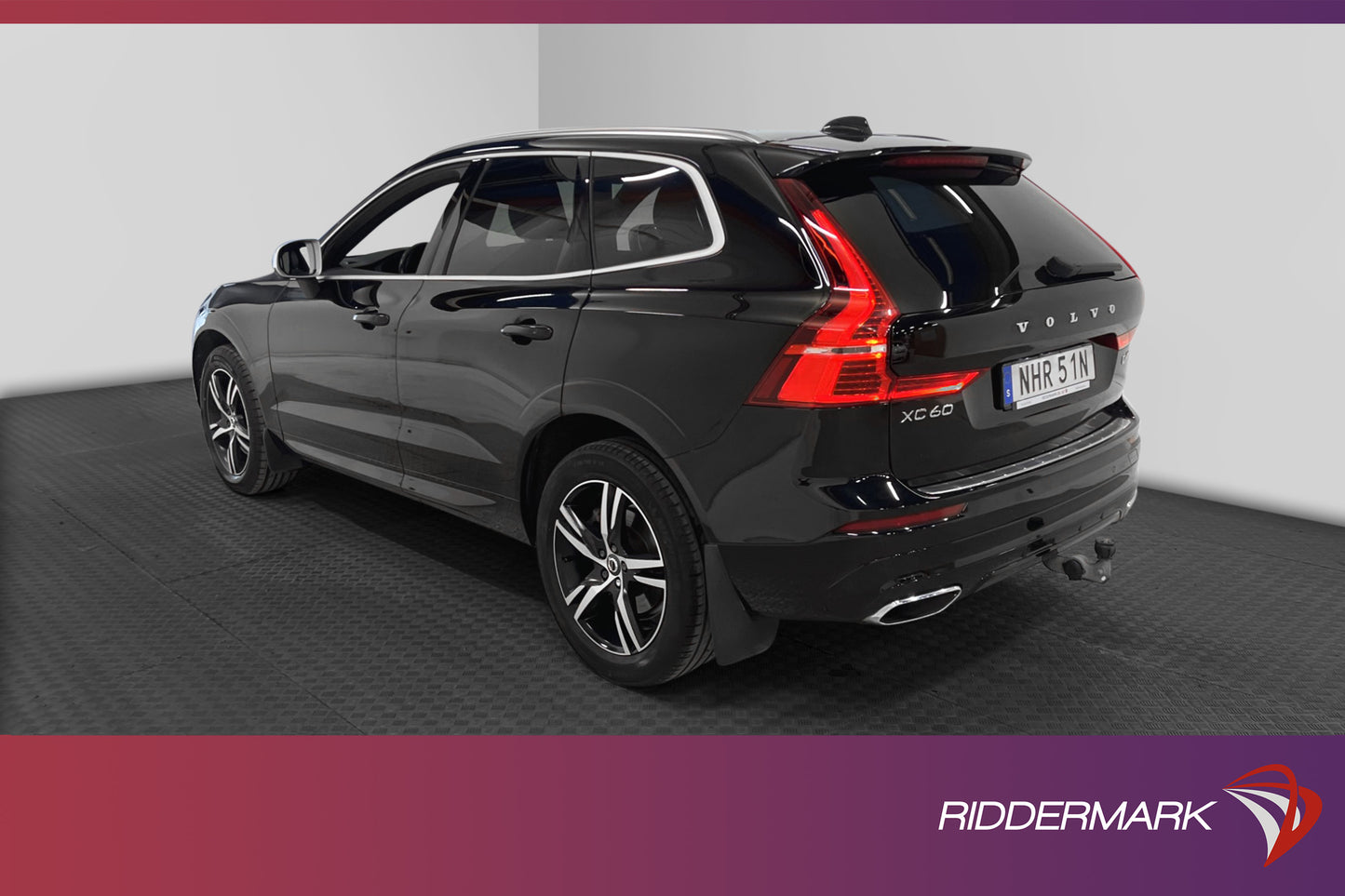 Volvo XC60 D4 AWD 190hk R-Design B-kamera Navi Blis HUD