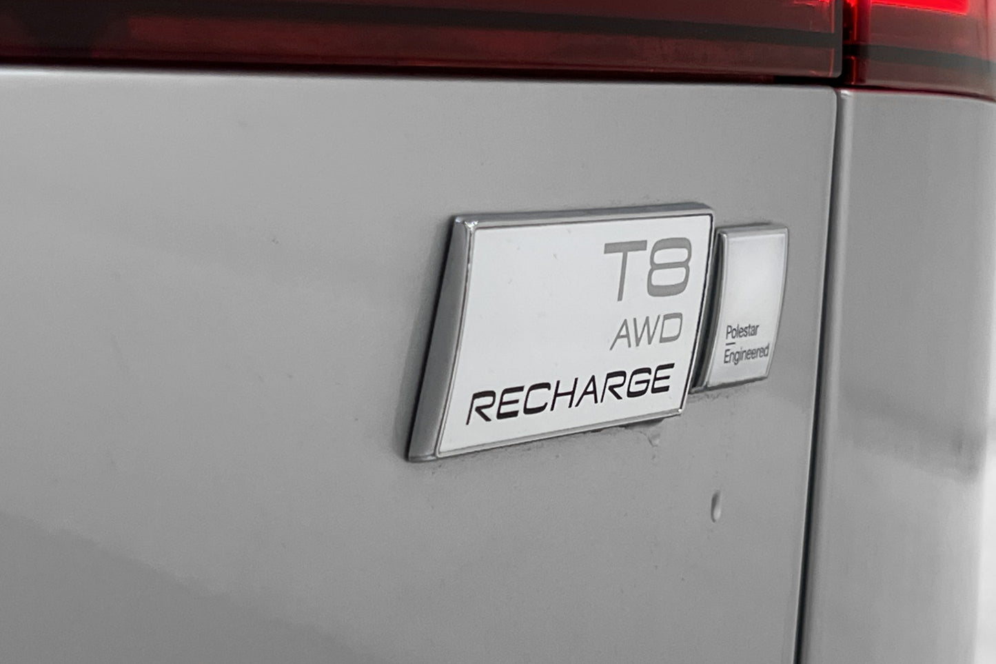 Volvo V60 T8 TwEn AWD Recharge 392hk R-Design Pano B&W 360°