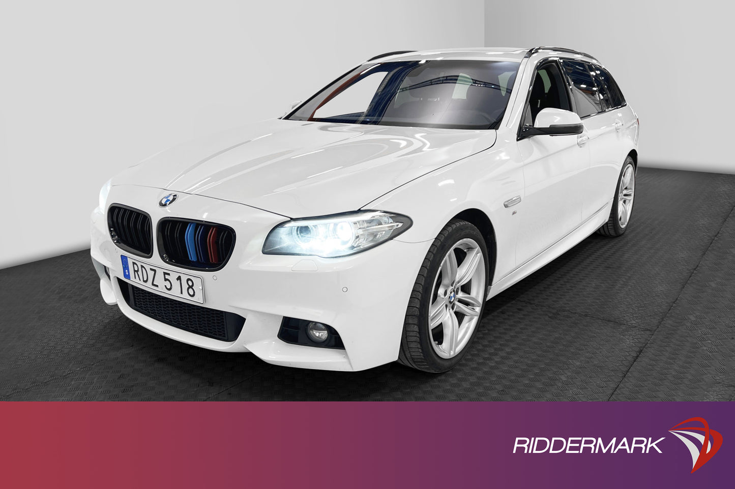 BMW 520d xDrive Touring 190hk M Sport Pano Harman/K Skinn