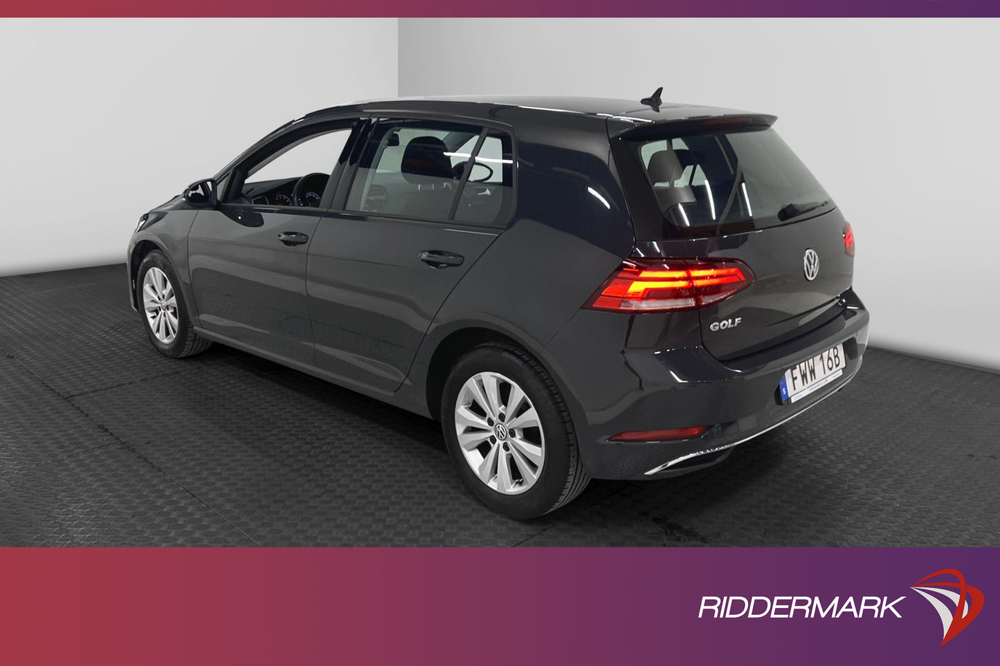 Volkswagen Golf 1.0 TSI 115hk P-Sensorer Adaptiv 3511Mil