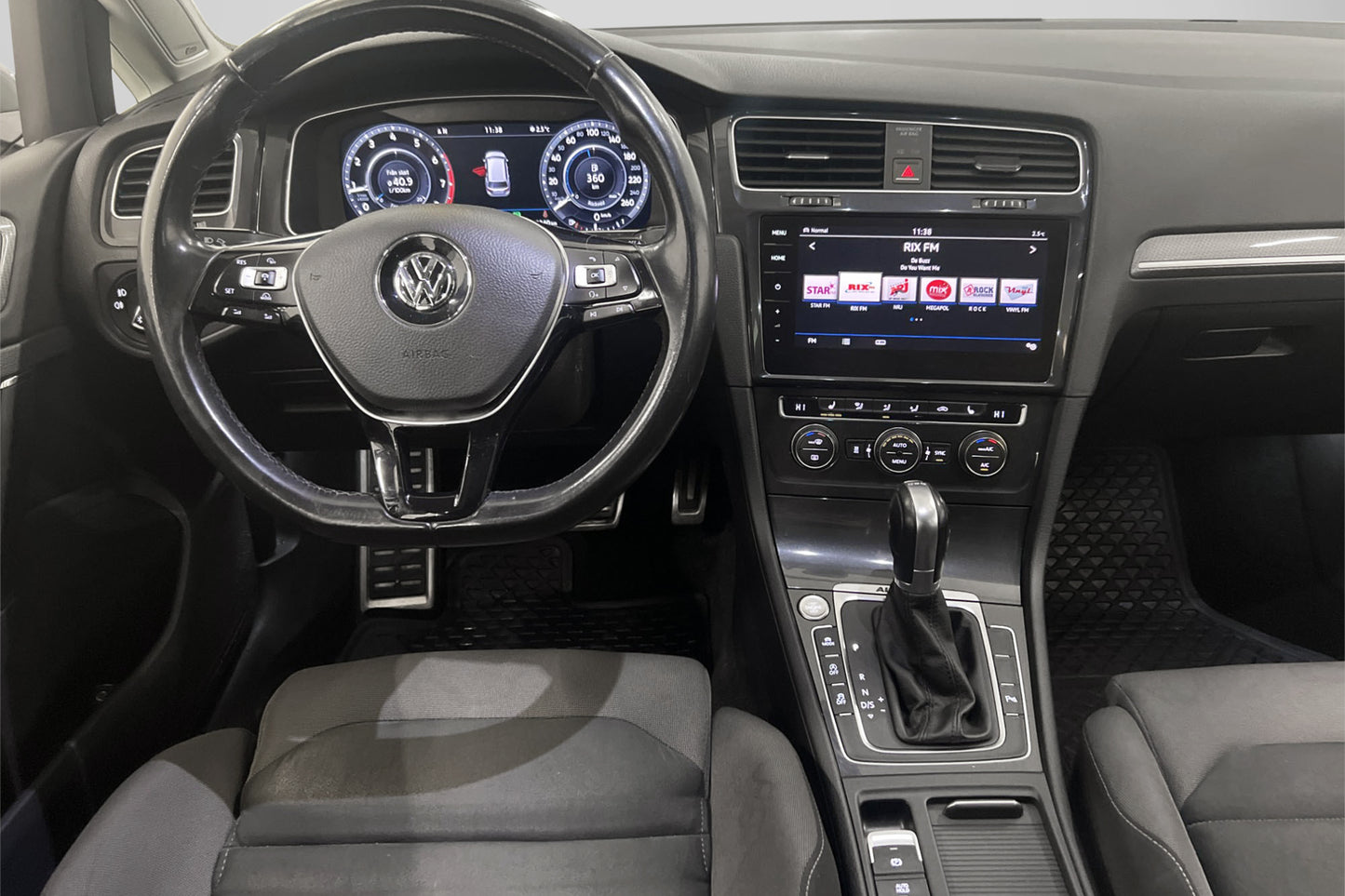 Volkswagen Golf Alltrack 1.8 4M 180hk Pano Dynaudio Cockpit