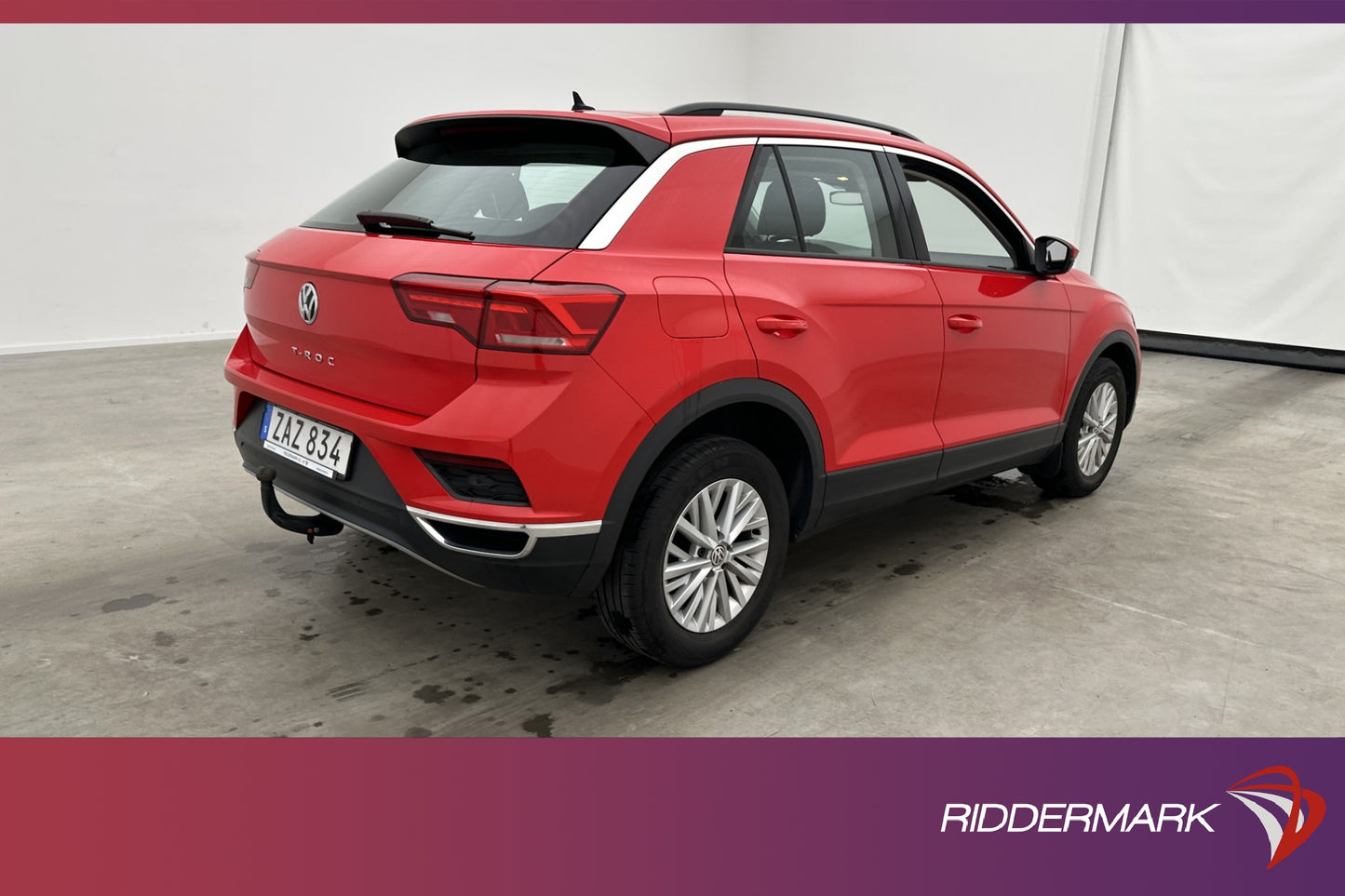 Volkswagen T-Roc 1.0 TSI 115hk Kamera CarPlay Drag Låg-Skatt