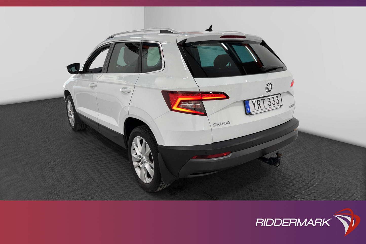 Skoda Karoq 1.5 TSI 150hk Canton B-kam Drag B-värm Adaptiv