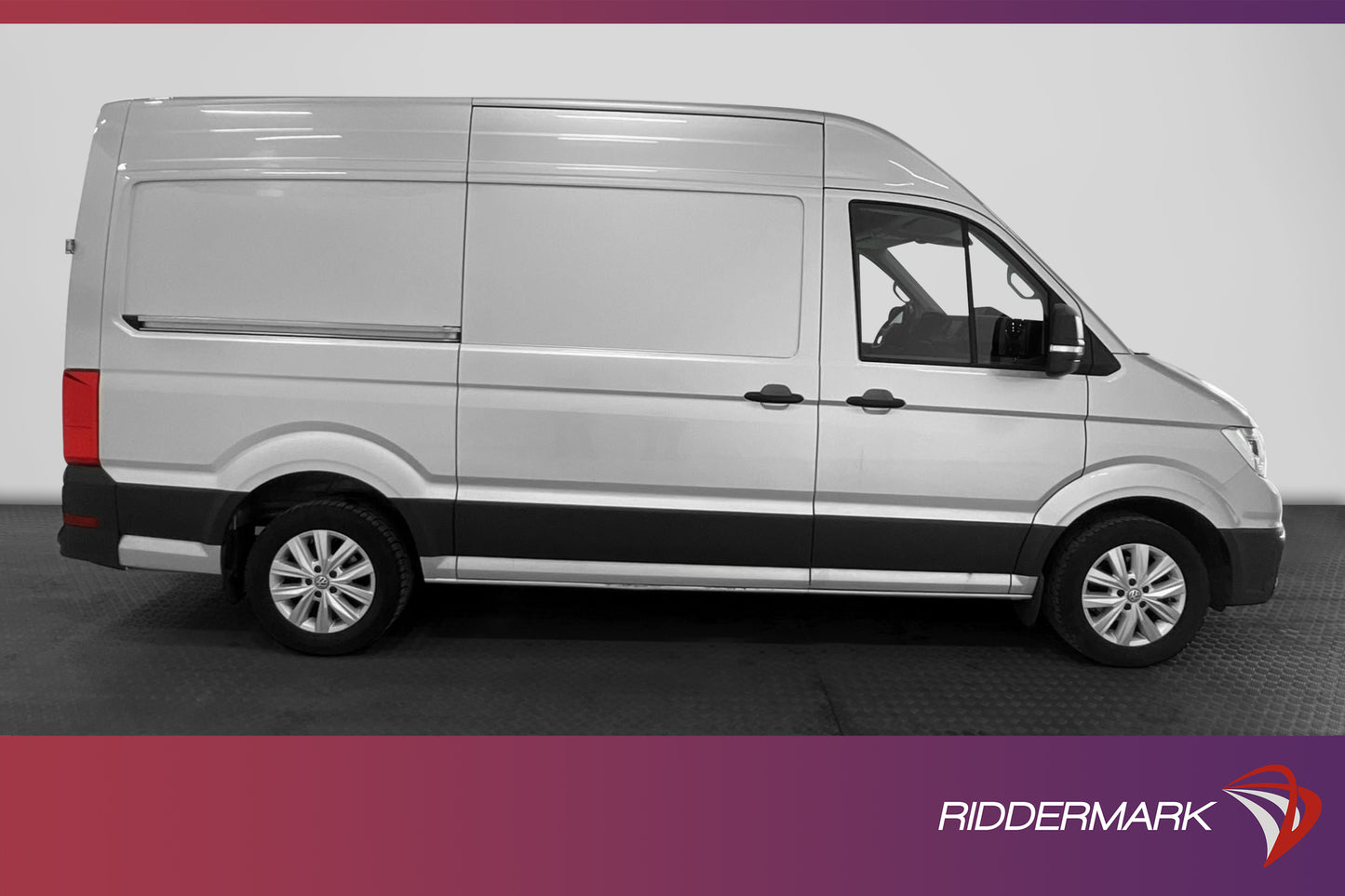 Volkswagen Crafter 2.0TDI 177hk L2H2 Värmare Dragkrok Moms