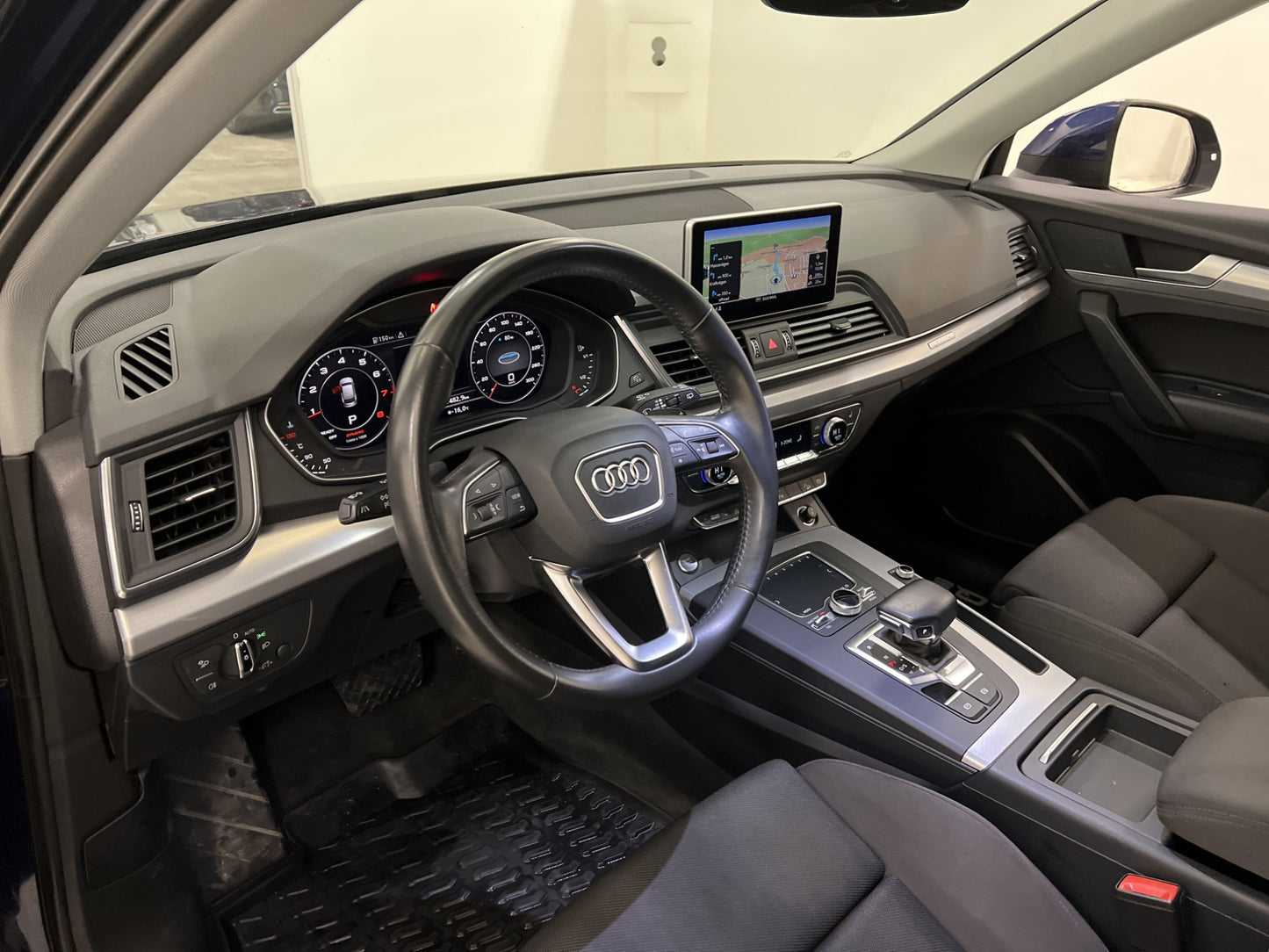 Audi Q5 TFSI Q 252hk Proline Värm Cockpit Matrix Navi Drag