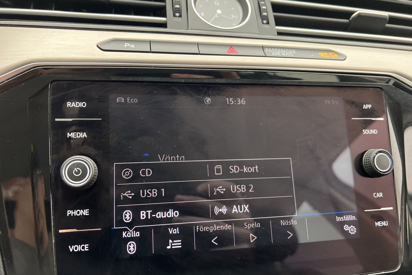 Volkswagen Passat GTE 218hk Executive Kamera CarPlay Drag