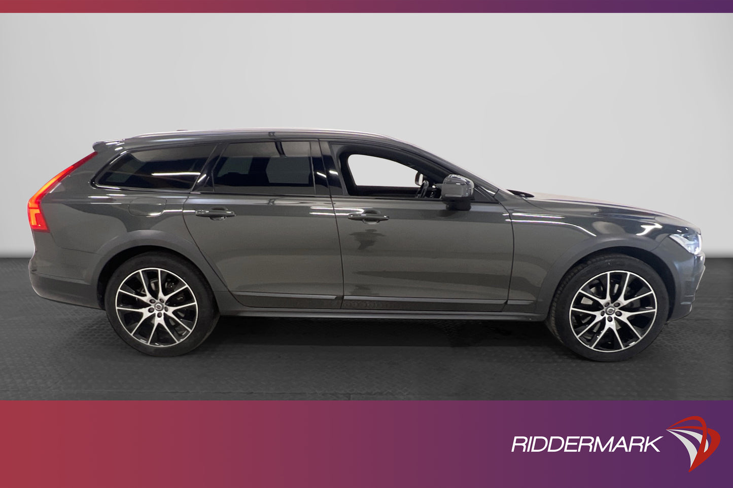 Volvo V90 Cross Country D4 AWD Inscription Pro Pano B-kam