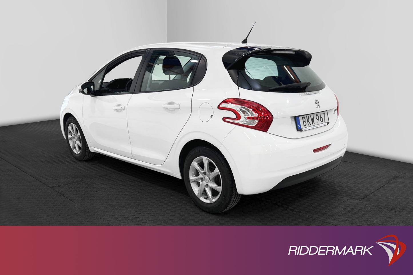 Peugeot 208 5-dörrar 1.2 VTi 82hk M&K-Värmare Välservad